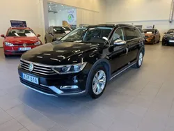 Svart (deep black pearl) Begagnad 2019 VW Passat Alltrack Kombi | 249 900 kr (Bra pris)