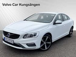 Vit Begagnad 2016 Volvo S60 R-Design Sedan | 144 900 kr (Marknadspris)