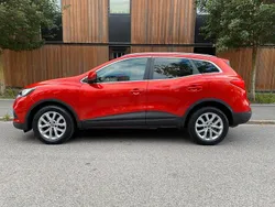 Röd Begagnad 2018 Renault Kadjar SUV | 139 900 kr (Marknadspris)