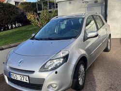 Silver Begagnad 2012 Renault Clio GrandTour Kombi | 37 800 kr (Superpris)