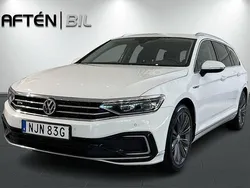 Vit Begagnad 2020 VW Passat GTE Kombi | 224 800 kr (Marknadspris)