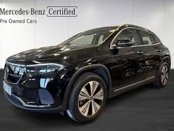 Svart Begagnad 2022 Mercedes EQA300 SUV | 404 900 kr (Marknadspris)
