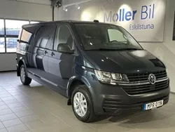 Blå (starlight blue metallic) Begagnad 2024 VW T6.1 Van | 429 900 kr