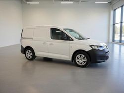 Vit Begagnad 2024 VW Caddy Minibuss | 279 000 kr (Superpris)