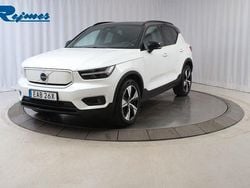 Vit Begagnad 2022 Volvo XC40 Plus SUV | 289 900 kr