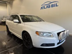 Vit Begagnad 2012 Volvo V70 Kombi | 129 900 kr (Dyr)