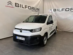 Vit (vit kaolin) Ny 2025 Citroën Berlingo Minibuss | 282 180 kr (Superpris)