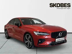 Röd Begagnad 2020 Volvo S60 R-Design Sedan | 359 900 kr (Marknadspris)