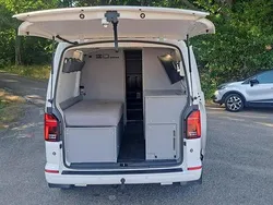 Vit Begagnad 2021 VW T6.1 Van | 549 000 kr