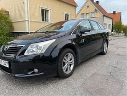 Svart Begagnad 2010 Toyota Avensis Business Edition Kombi | 69 000 kr (Marknadspris)