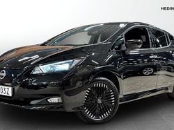 Svart Begagnad 2022 Nissan Leaf N-Connecta Halvkombi | 229 900 kr (Marknadspris)