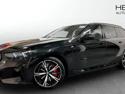 Svart (black) Begagnad 2025 BMW i5 M Sport Sedan | 758 700 kr
