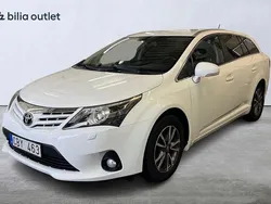 Vit Begagnad 2013 Toyota Avensis Kombi | 94 900 kr (Bra pris)