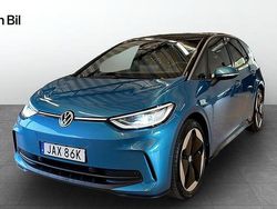 Blå Begagnad 2024 VW ID.3 Pro Halvkombi | 399 900 kr (Marknadspris)