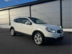 Vit Begagnad 2010 Nissan Qashqai +2 SUV | 50 000 kr (Bra pris)