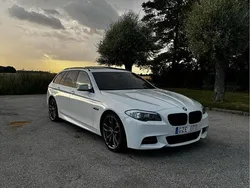 Vit Begagnad 2013 BMW M550 Comfort Edition Sedan | 232 000 kr (Marknadspris)