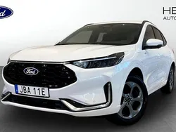 Vit (white) Begagnad 2024 Ford Kuga ST-Line X SUV | 429 900 kr