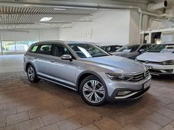 Silver Begagnad 2020 VW Passat Alltrack Executive Kombi | 238 000 kr (Marknadspris)