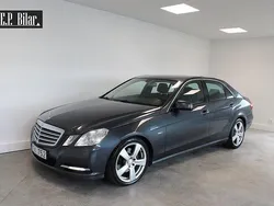 Mörkgrå (grå) Begagnad 2011 Mercedes E200 Edition Sedan | 99 800 kr (Marknadspris)