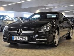 Svart Begagnad 2012 Mercedes SLK250 AMG Cab | 235 999 kr