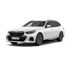 Minerale white Begagnad 2025 BMW 530e M Sport Kombi | 659 500 kr (Bra pris)