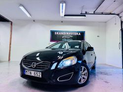 Svart Begagnad 2013 Volvo V60 Momentum Kombi | 89 900 kr (Superpris)