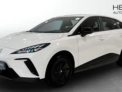 Vit (white) Begagnad 2023 MG MG4 EV Halvkombi | 259 900 kr