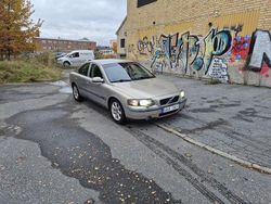 Brun Begagnad 2003 Volvo S60 Sedan | 20 000 kr (Bra pris)