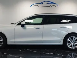 Vit Begagnad 2020 Volvo V60 Momentum Kombi | 189 900 kr (Bra pris)