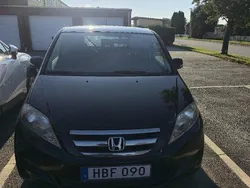 Grå Begagnad 2007 Honda FR-V Minibuss | 29 000 kr
