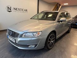 Silver (electric silver) Begagnad 2016 Volvo V70 Momentum Kombi | 124 900 kr (Marknadspris)