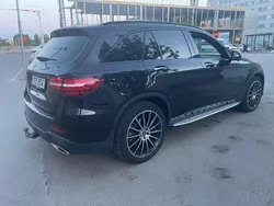 Svart Begagnad 2018 Mercedes GLC350 SUV | 349 000 kr (Marknadspris)