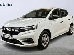 Vit Begagnad 2023 Dacia Sandero Essentiel Halvkombi | 129 900 kr (Bra pris)