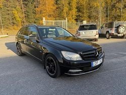 Svart Begagnad 2010 Mercedes C220 Avantgarde Kombi | 69 900 kr (Marknadspris)
