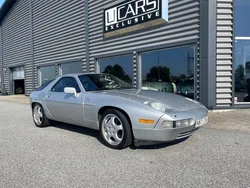 Ljusgrå Begagnad 1987 Porsche 928 Sportkupé | 229 900 kr