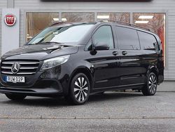 Svart Begagnad 2024 Mercedes Vito Minibuss | 787 375 kr