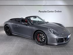Mörkgrå Begagnad 2018 Porsche 911 Carrera 4 Cabriolet Cab | 1 399 000 kr