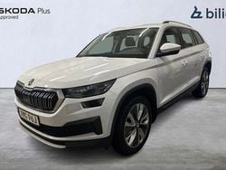 Vit Begagnad 2024 Skoda Kodiaq SUV | 399 500 kr (Marknadspris)