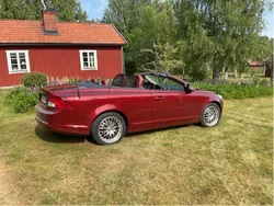 Röd Begagnad 2010 Volvo C70 Summum Cab | 175 000 kr (Dyr)