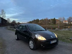 Svart Begagnad 2012 Renault Clio R.S. Halvkombi | 24 900 kr (Bra pris)