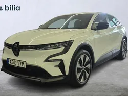 Vit Begagnad 2023 Renault Mégane Evolution Halvkombi | 269 900 kr (Marknadspris)