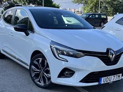 Begagnad 2021 Renault Clio V Intens Halvkombi | 175 000 kr (Marknadspris)