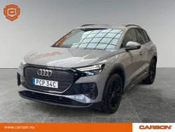 Grå Begagnad 2023 Audi Q4 e-tron Advanced SUV | 409 900 kr