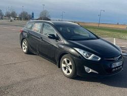 Svart Begagnad 2011 Hyundai i40 Select Kombi | 64 900 kr (Marknadspris)