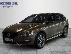 Brun Begagnad 2016 Volvo V60 CC Summum Kombi | 199 000 kr (Lite dyr)