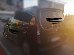Svart Begagnad 2012 Citroën Berlingo Minibuss | 42 000 kr (Marknadspris)
