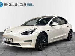 Vit Begagnad 2020 Tesla Model 3 Performance Sedan | 299 900 kr (Marknadspris)
