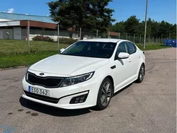 Vit Begagnad 2015 Kia Optima Sedan | 105 000 kr (Marknadspris)