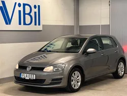 Grå Begagnad 2014 VW Golf VII Halvkombi | 79 900 kr (Marknadspris)