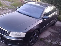 Grå Begagnad 2004 Audi A8 Sedan | 49 000 kr